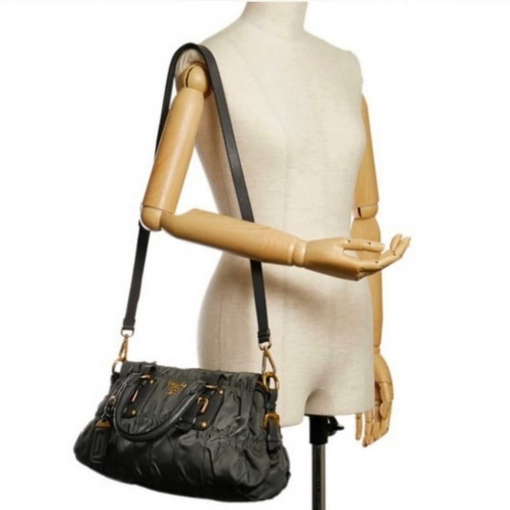 Authentic never worn Prada bag - Picture 4 of 4